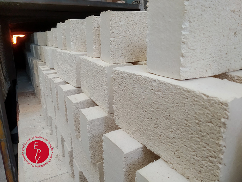Insulating Fire Bricks in kiln Insulating Fire Bricks in kiln